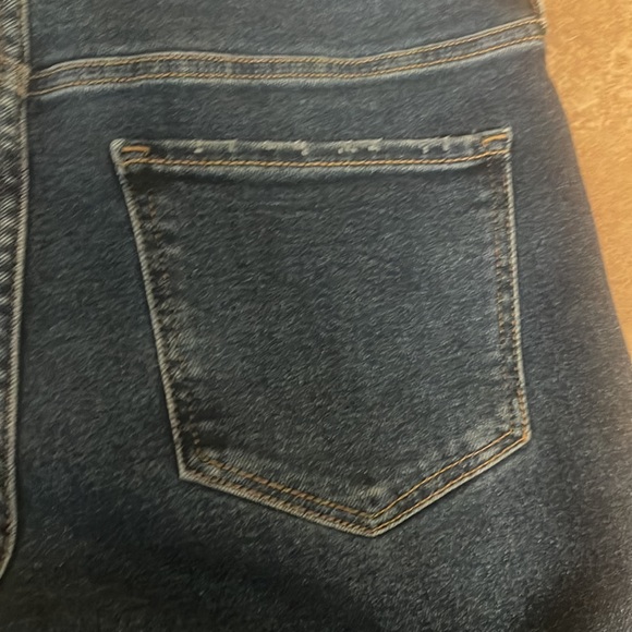 Old Navy raw hem rockstar skinny jeans - Picture 4 of 5